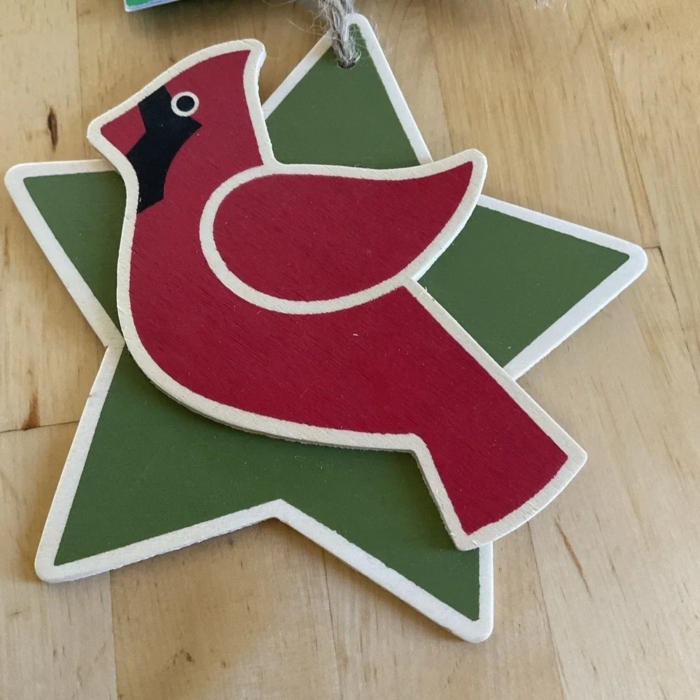 Christmas Cardinal Stars Ornament Home Elements Holiday Style Approximately‎ 4